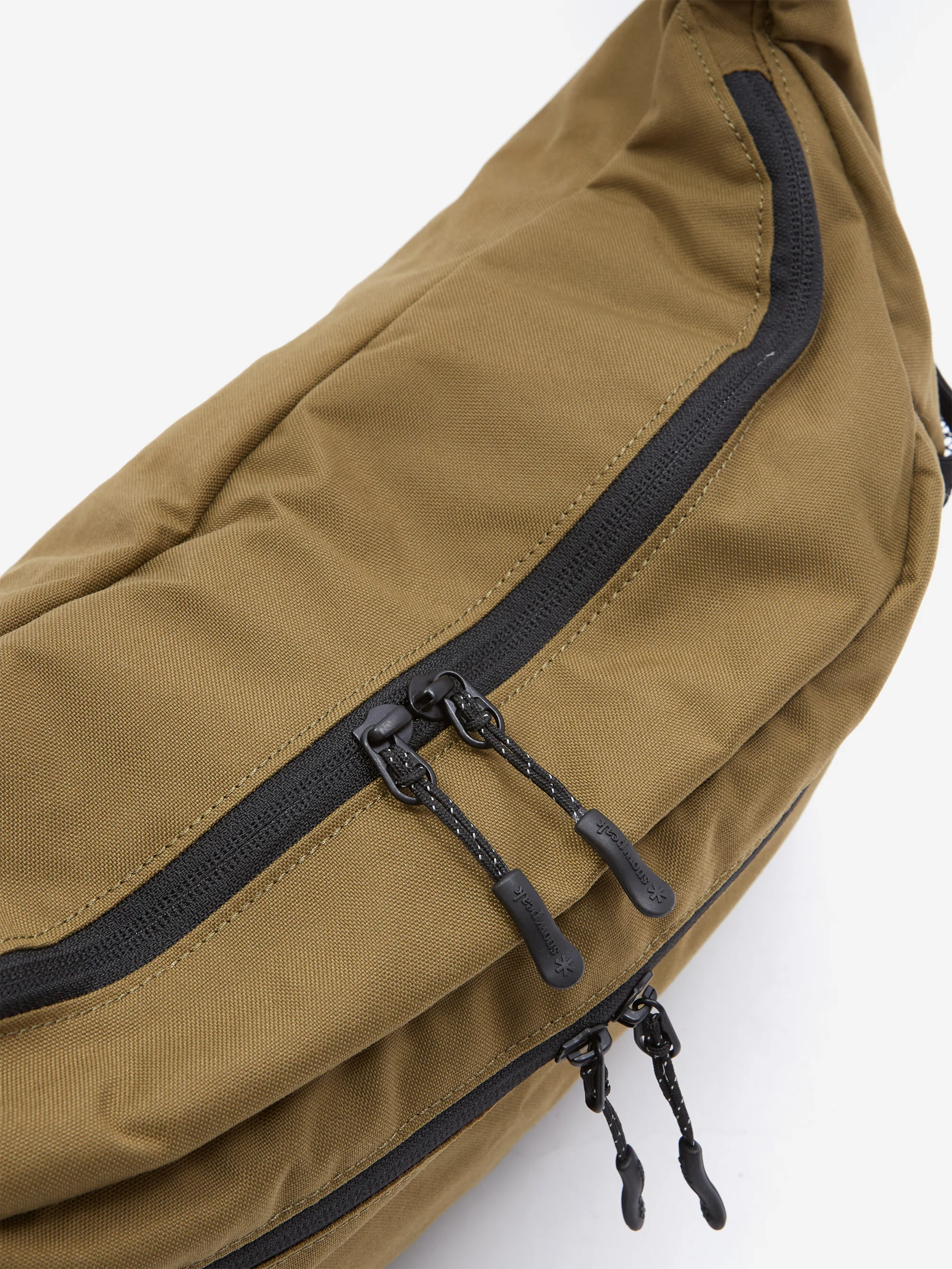 Snow Peak Everyday Use Middle Shoulder Bag W - Brown - Image 2