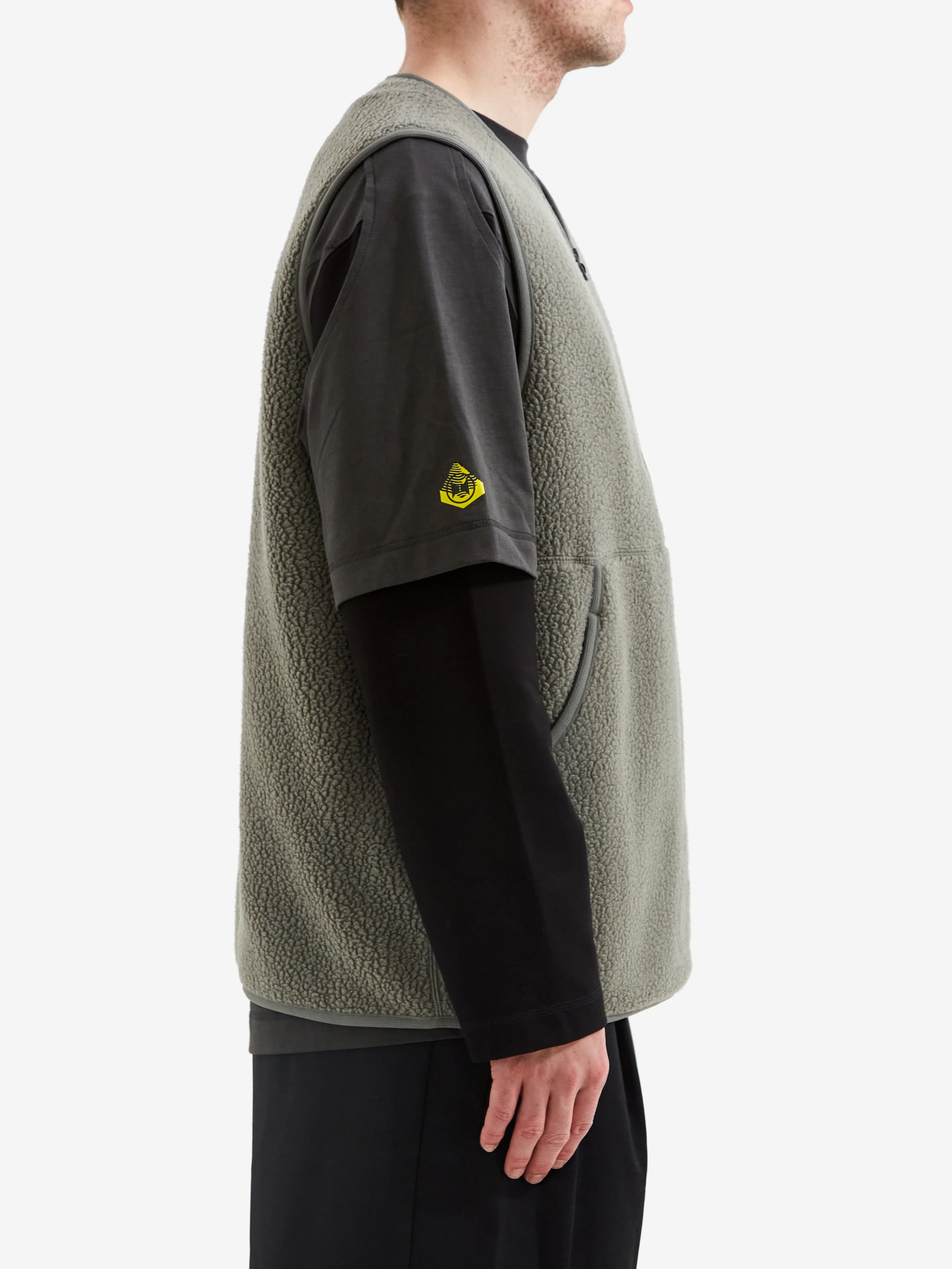 Snow Peak Thermal Boa Fleece Vest - Grey - Image 5