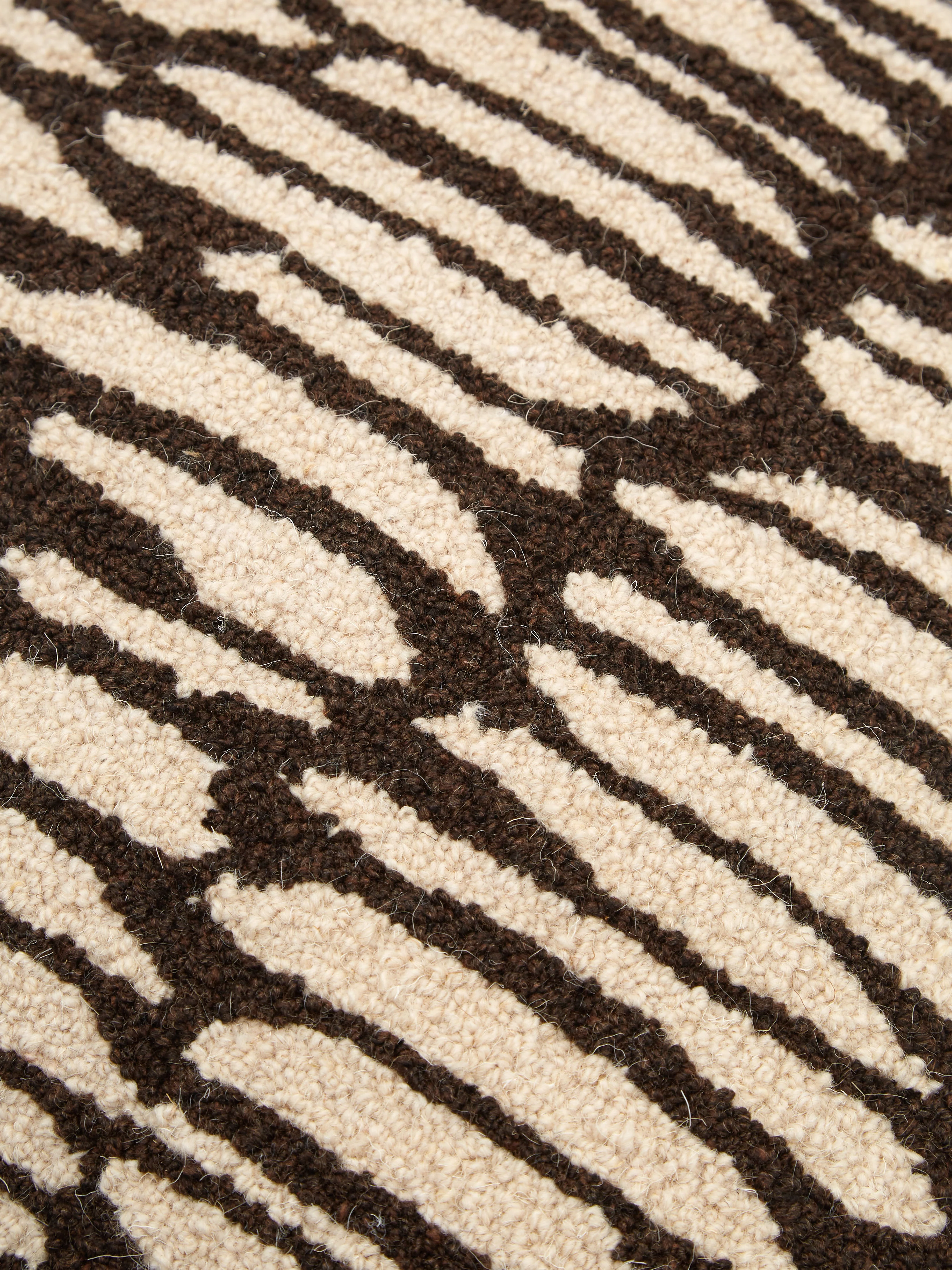 Soosumsee Hand Tufted Carpet Cushion - White Sticks on Chest - Image 2