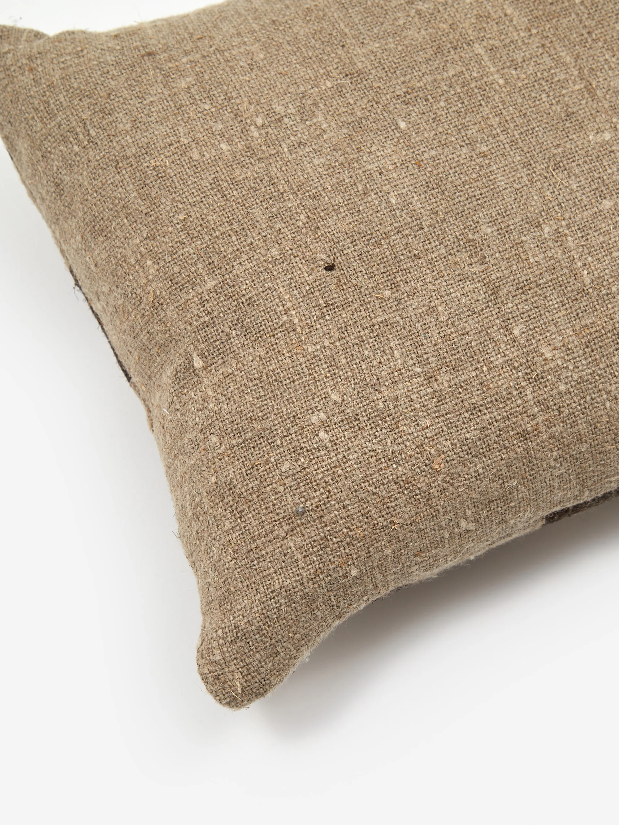 soosumsee Mini Linen Hand Printed Cushion - Checkerboard - Image 3
