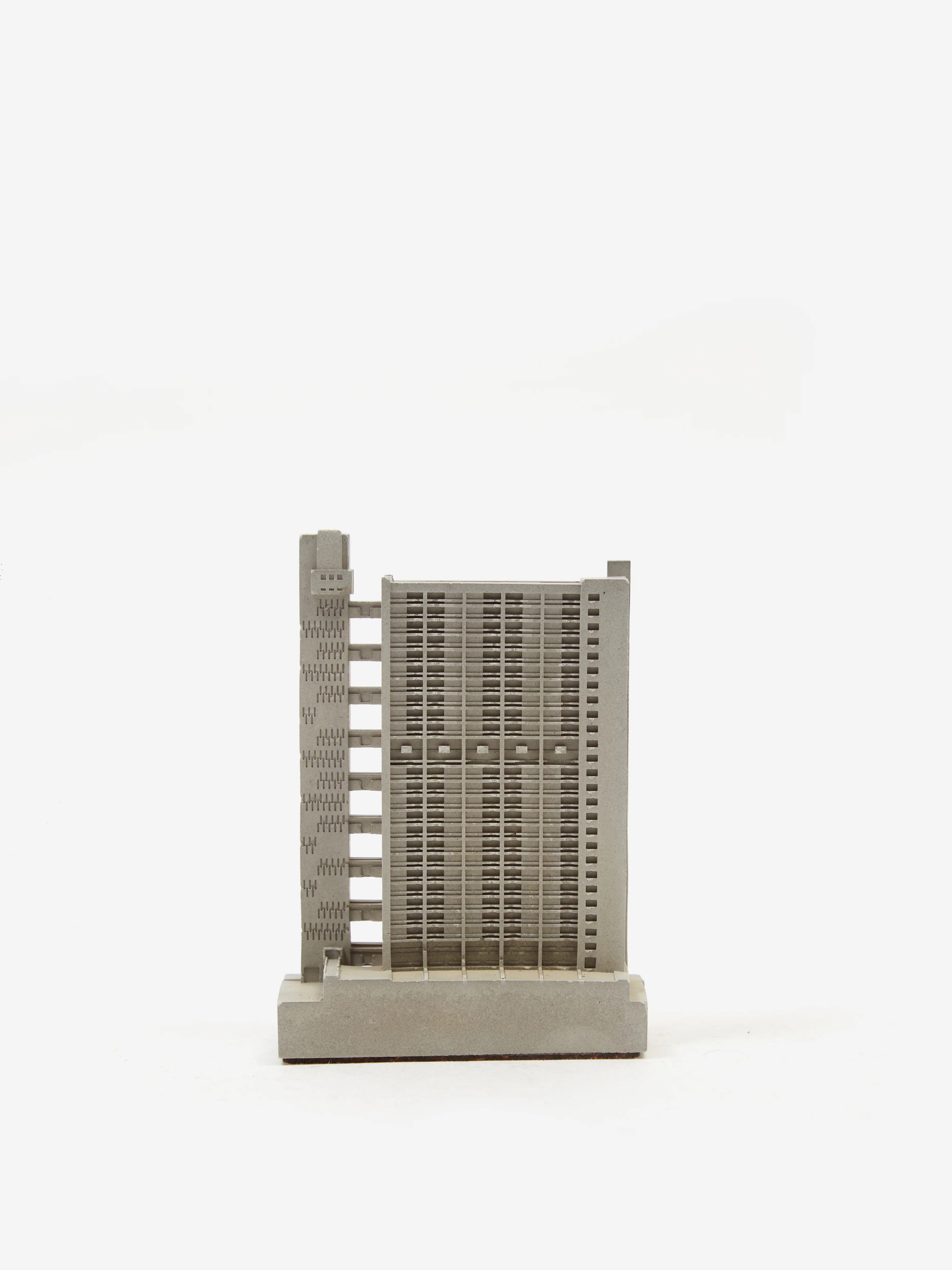 SPACEPLAY Mini Concrete Model - Balfron Tower - Image 5
