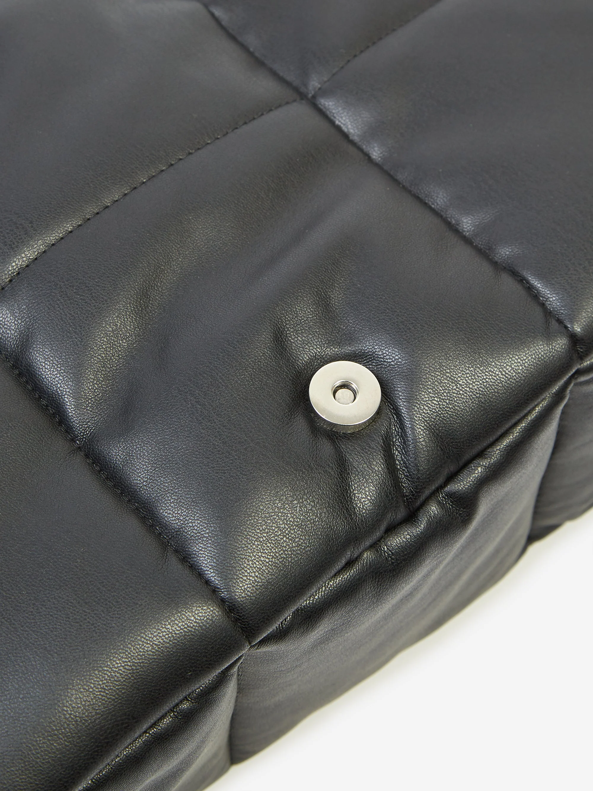 Stand Studio Wanda Clutch Bag - Black - Image 4