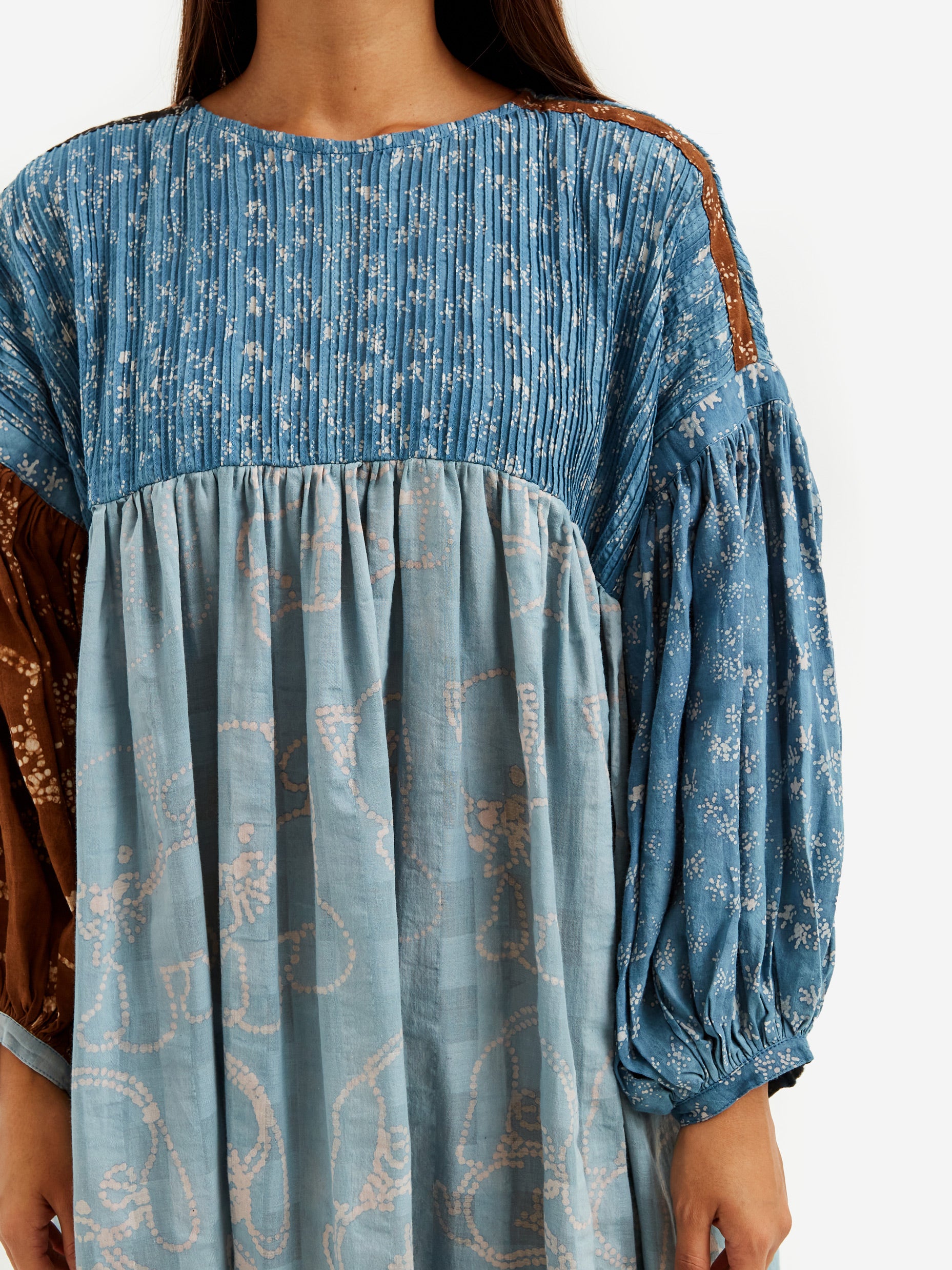 Story MFG Mon Dress - Shana Batik - Image 4
