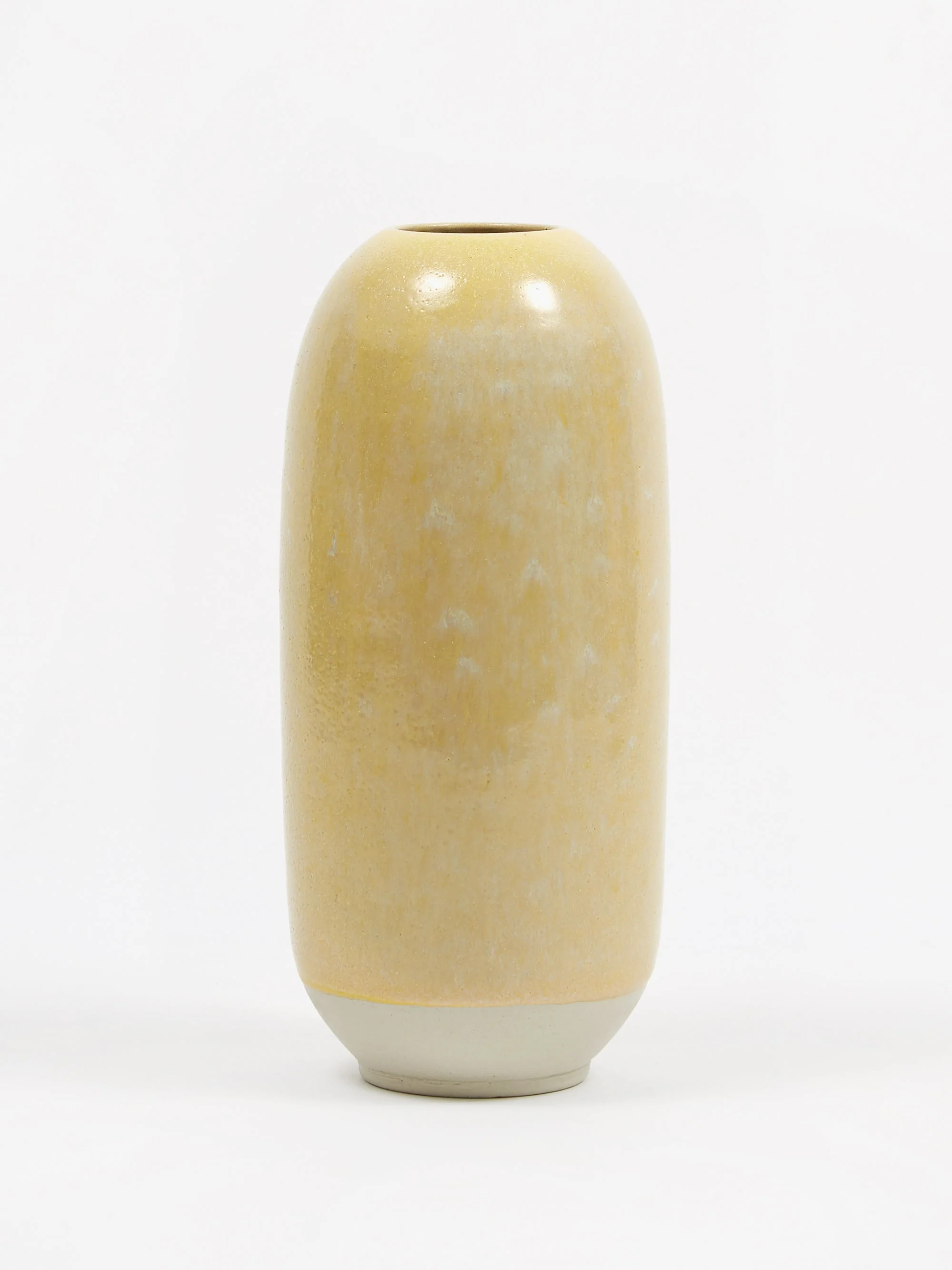 Studio Arhoj Yuki Vase - Assorted - Image 3