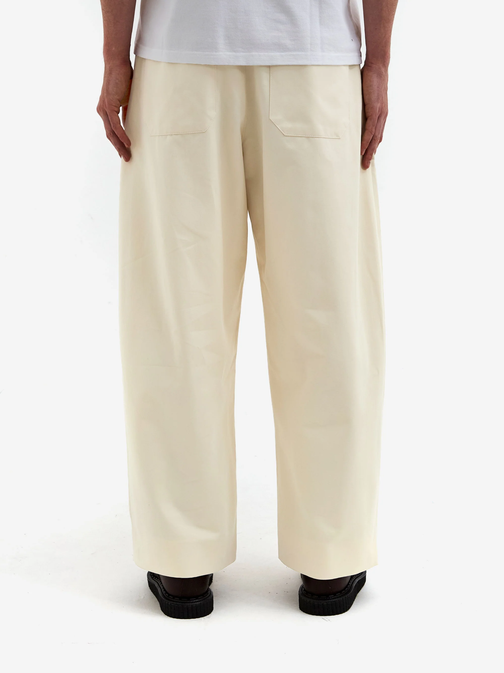 Studio Nicholson Sorte Deep Pleat Volume Pant - Cream - Image 4