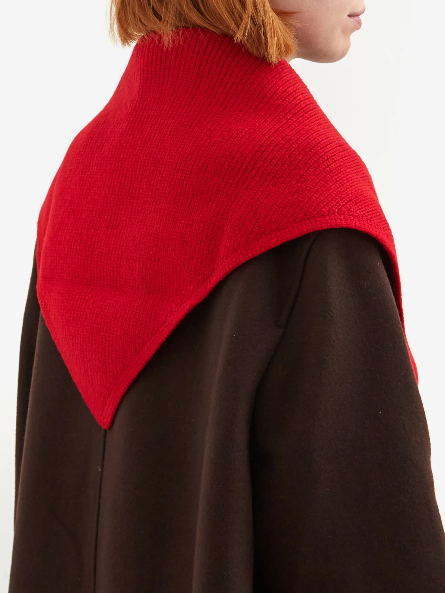 Studio Nicholson Pythagoras 12G Triangle Scarf - Crimson - Image 3