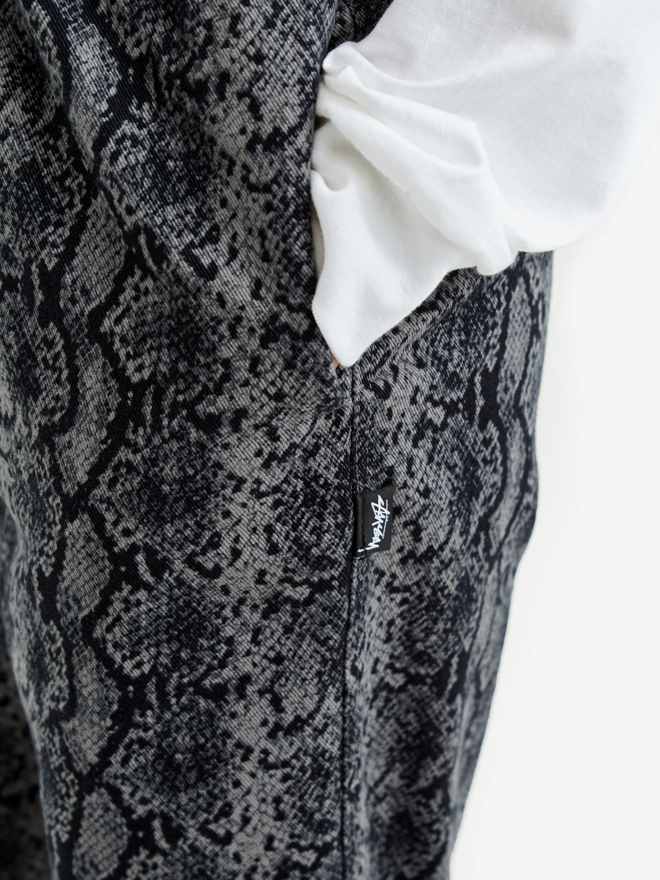 Stussy Python Beach Pant W - Charcoal - Image 4