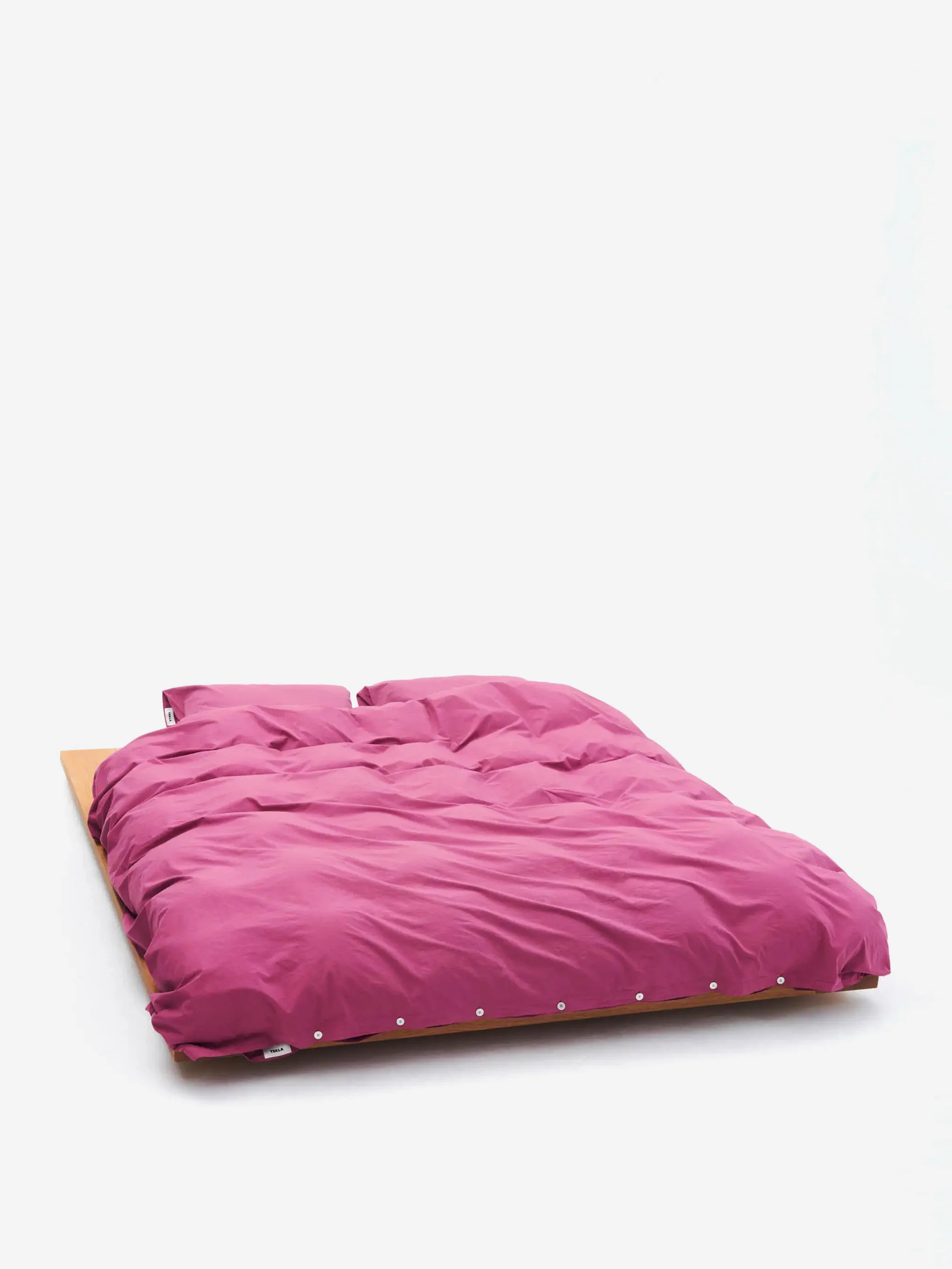 TEKLA Percale Double Duvet Cover 200cm x 200cm - Lingonberry - Image 2