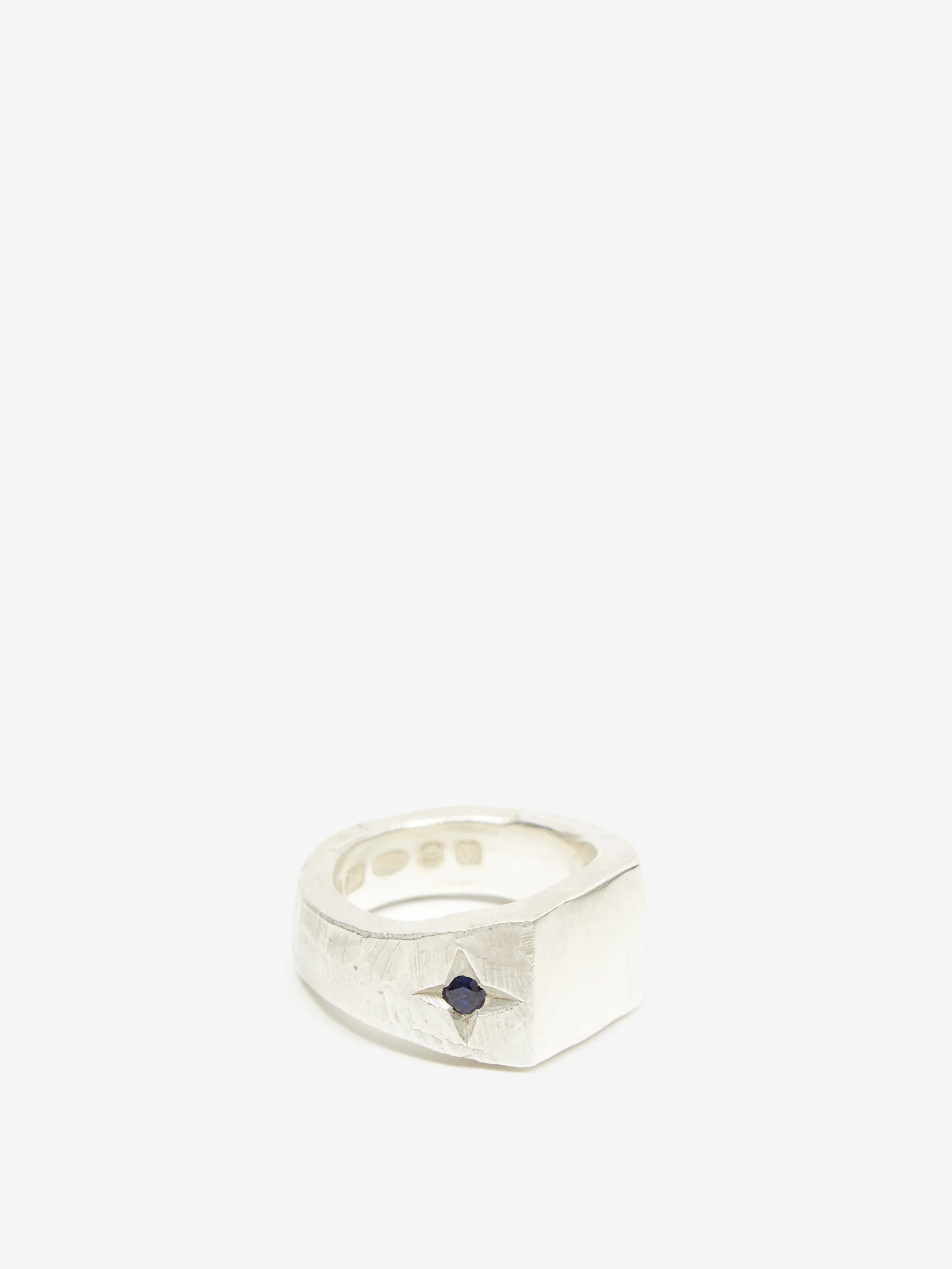 The Ouze Sapphire Magnum Signet Ring - Image 3