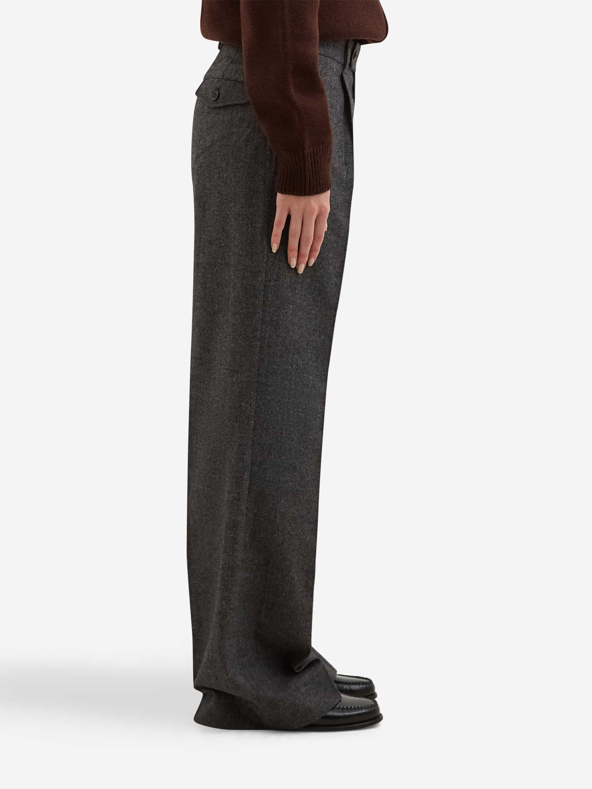 Tonywack Herringbone Wool Wide-Leg Pleated Trouser - Grey Herringbone - Image 2