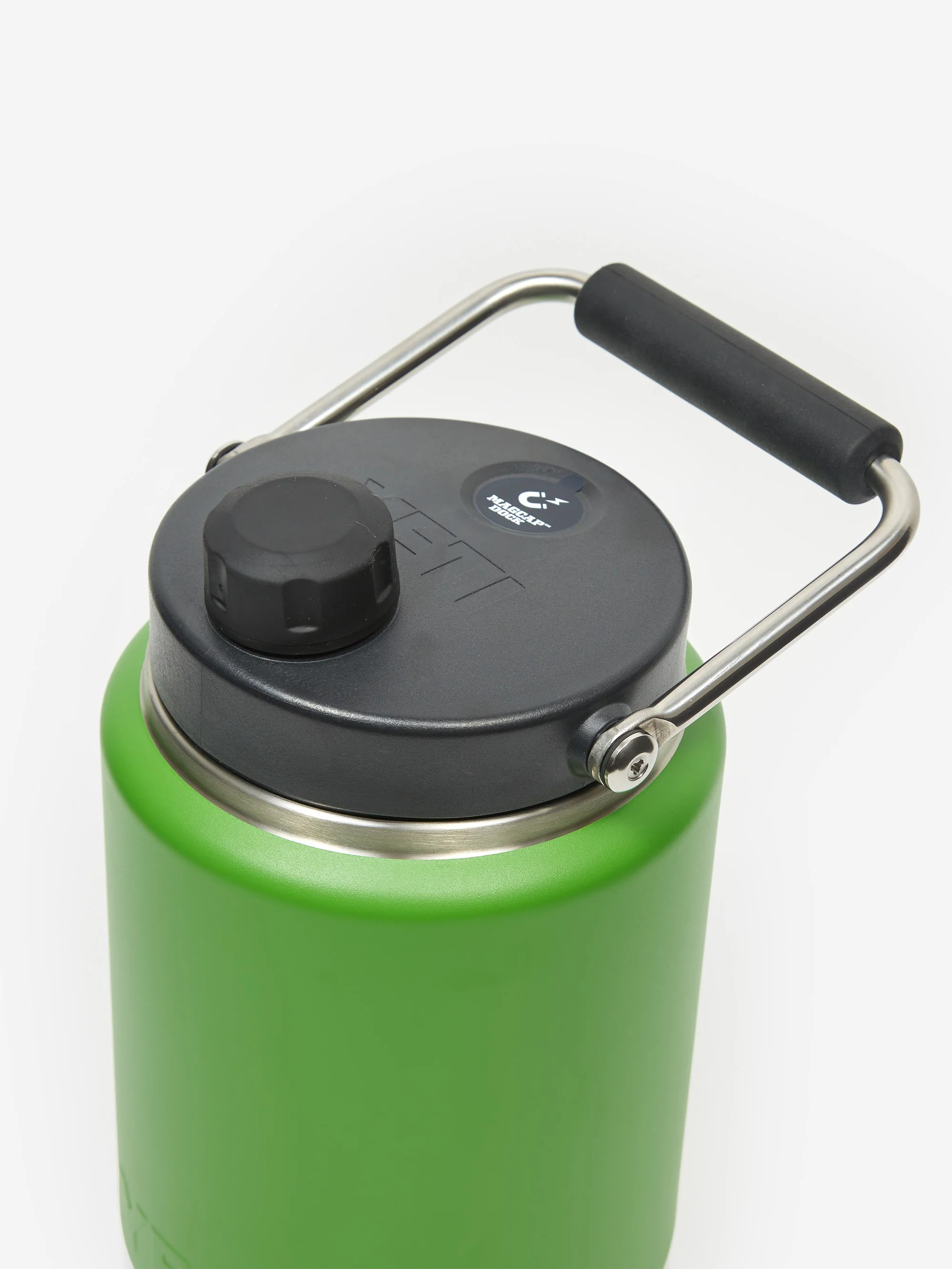 YETI Rambler Jug Half Gallon 1.9L - Canopy Green - Image 2