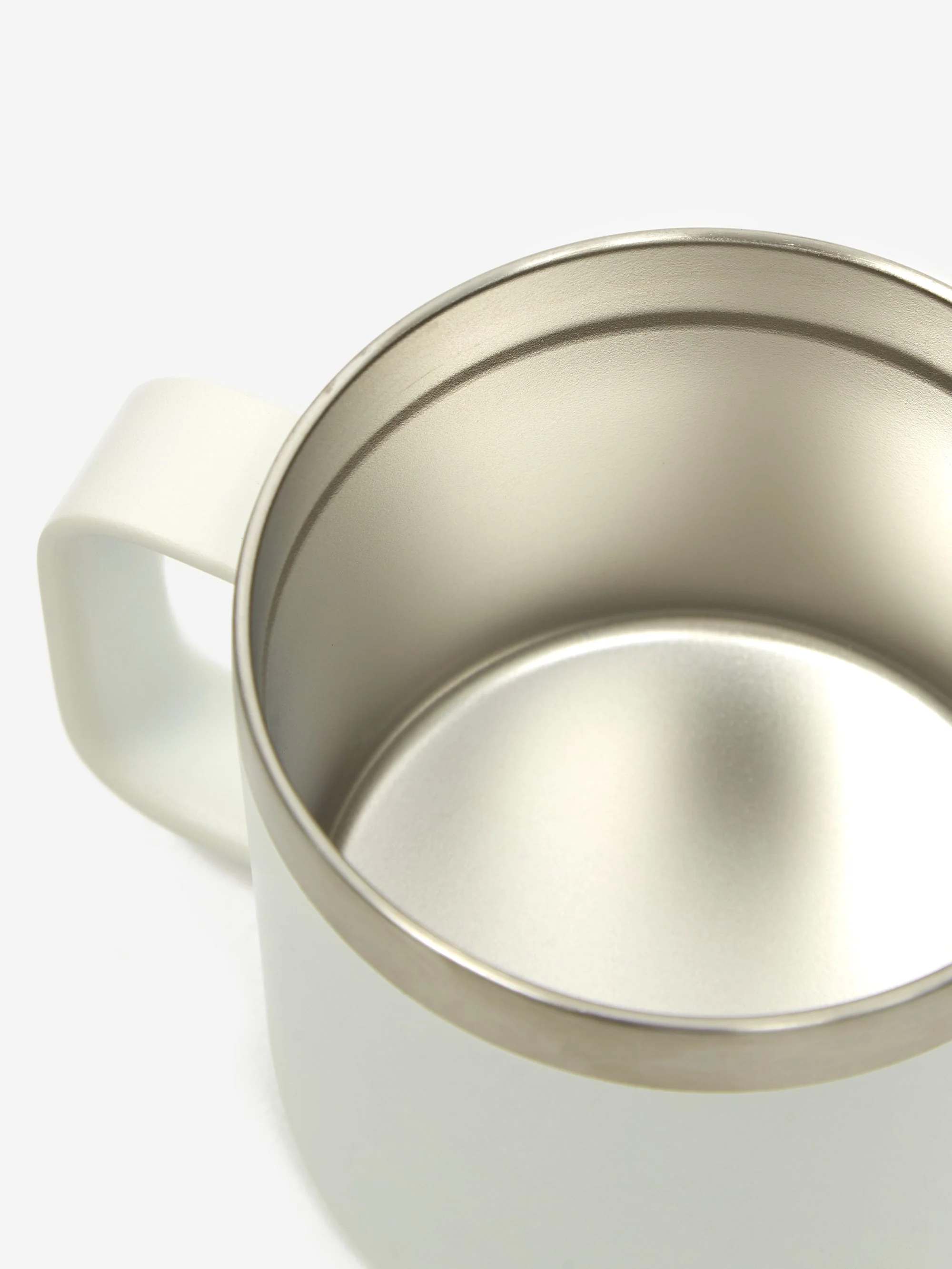 YETI Rambler Mug 14 Oz - White - Image 4
