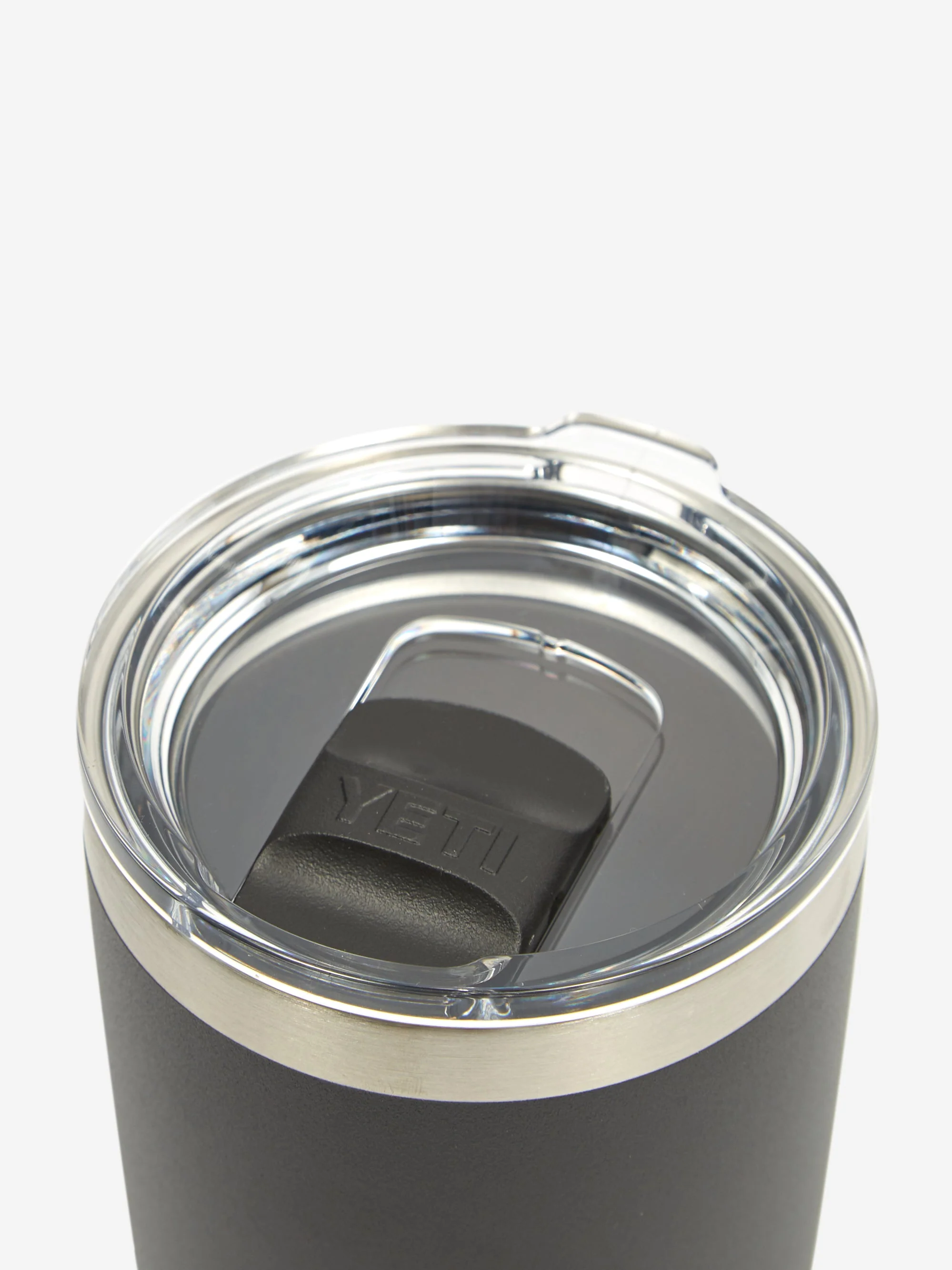 YETI Rambler Mug 20 Oz - Black - Image 4