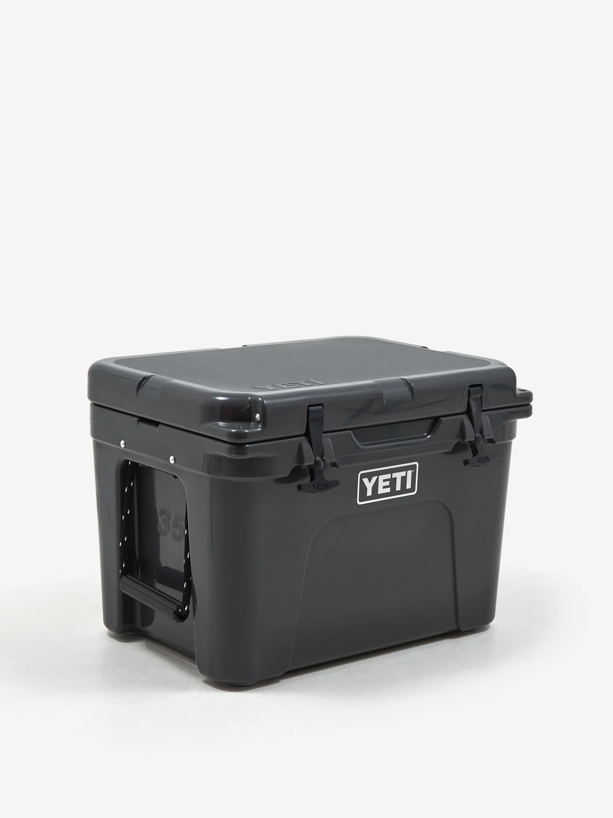 YETI Tundra 35 - Charcoal - Image 5